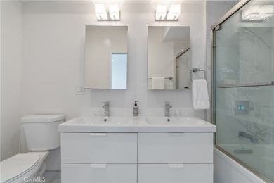 Welcome to 30 Reef #3 where ocean & canal views meet modern - photo 48