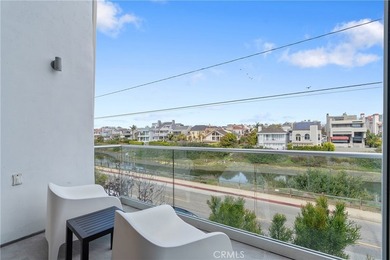 Welcome to 30 Reef #3 where ocean & canal views meet modern - photo 49