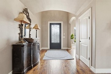 Custom home built by Burton Homes in 2016, this stunning brick - photo 5