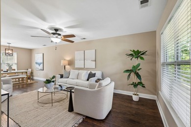 Beautiful 2017 construction on over 1/3 of an acre listed below - photo 6