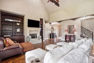 Custom home built by Burton Homes in 2016, this stunning brick - photo 10