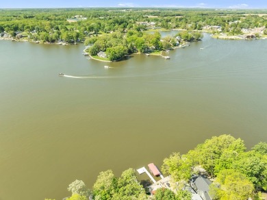 Escape the hustle and bustle, and experience all that lake life - photo 3