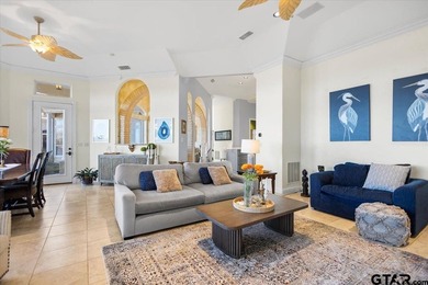 Elegant Mediterranean Estate Overlooking Lake Palestine - photo 16