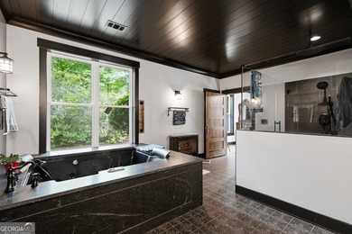 Experience privacy, luxury, and unique character in this - photo 22