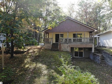 Your Up North Oasis Awaits on East Lake in KALKASKA COUNTY. Swan - photo 25