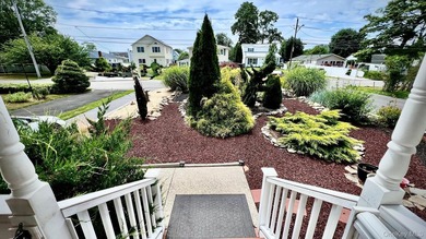 Beautifully maintained 3BR, 1BA home with cathedral ceilings in - photo 6