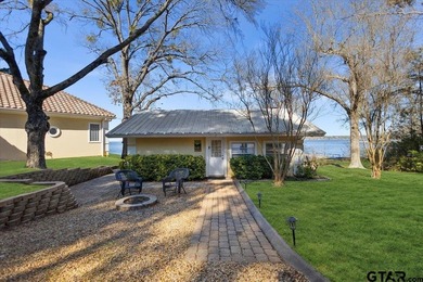Elegant Mediterranean Estate Overlooking Lake Palestine - photo 30