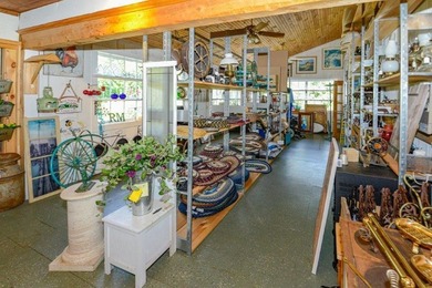 Welcome to Naples! *The Naples Barn* is a unique property that - photo 35