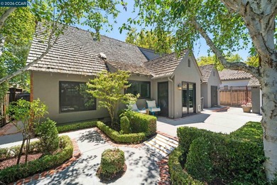 Behind the ivy-covered brick and shingled rooflines of this 1936 - photo 45