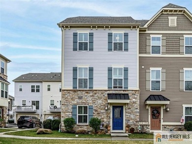 303 Bayside Ct - photo 1