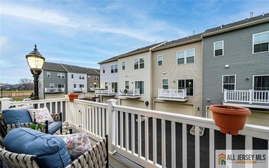 303 Bayside Ct - photo 5