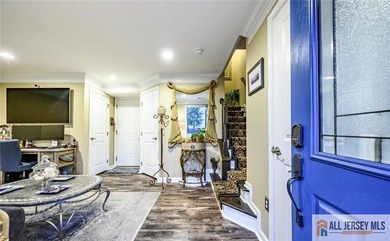 303 Bayside Ct - photo 10