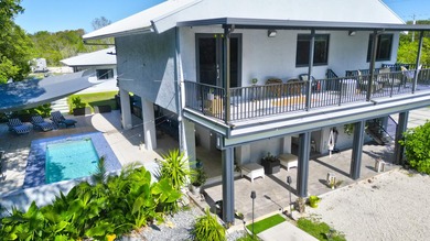 Huge Direct Oceanfront Compound -- One-of-a-Kind with 276-Foot - photo 10