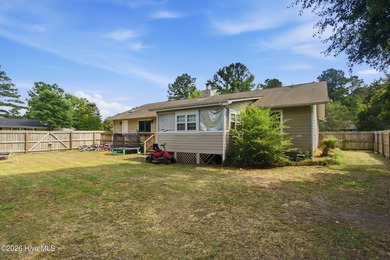 Welcome home to 804 Plantation Drive, where comfort, convenience - photo 26