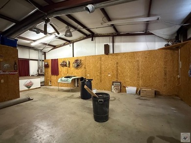 Beautiful Brick Home on 0.40 Acres in Maud, TX Welcome to this - photo 29