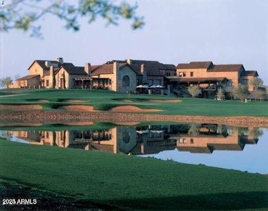 EXTREMELY MOTIVATED SELLER! Welcome to a sophisticated desert - photo 31