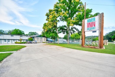 Lake Condo For Sale in Hunt, Texas