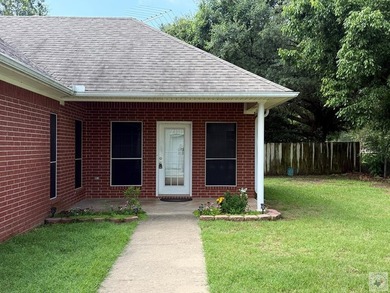 Beautiful Brick Home on 0.40 Acres in Maud, TX Welcome to this - photo 31