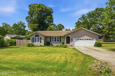 Welcome home to 804 Plantation Drive, where comfort, convenience - photo 34