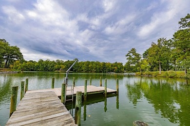 Experience the tranquility of waterfront living on this - photo 8