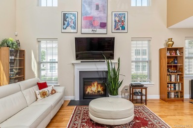 Welcome to 20 Emilie Drive, a beautifully maintained Zinfandel - photo 4