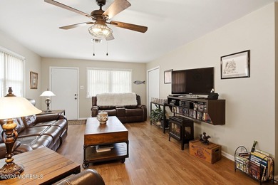 Experience worry-free living in this METICULOUSLY RENOVATED - photo 8