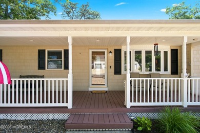 Welcome to this beautifully updated 3-bedroom 2 bath ranch in - photo 3