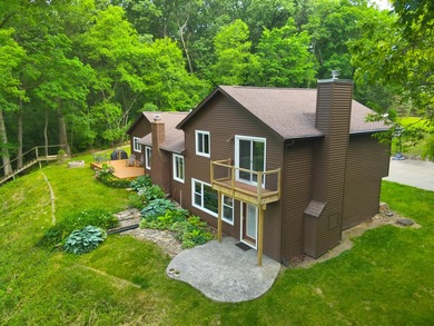 (private lake, pond, creek) Home Active Under Contract in Davisburg Michigan