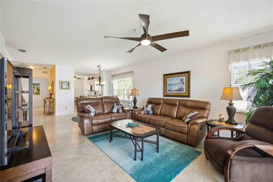 Welcome Home and Welcome to Heritage Oaks! This highly sought - photo 4