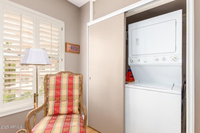 Phoenix Towers, the most iconic building in Central Phoenix