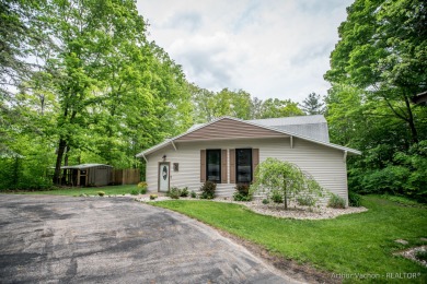 Grand River - Ottawa County Home Sale Pending in Jenison Michigan