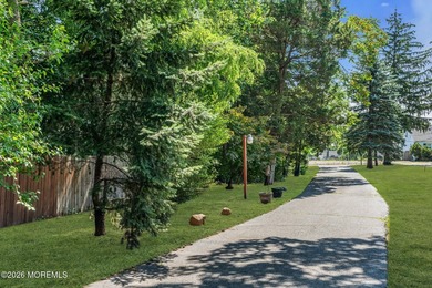 Travel down the long winding driveway to live your best life on - photo 4