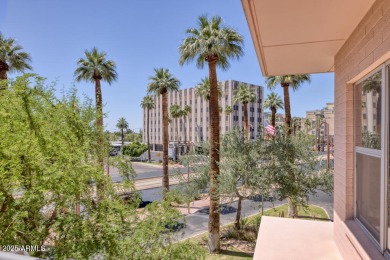 Phoenix Towers, the most iconic building in Central Phoenix