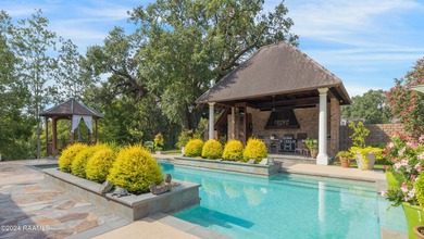This is one of those homes that exudes quality and high end from - photo 41