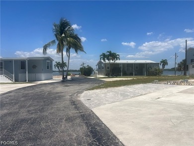 Create your ideal coastal retreat on this cleared residential - photo 3