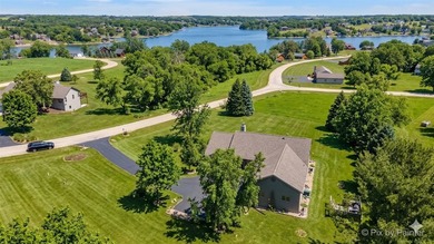 Move right in and start enjoying the lake lifestyle - photo 6