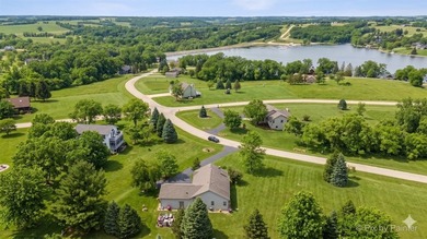 Move right in and start enjoying the lake lifestyle - photo 8