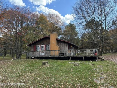 Indian Mountain Lakes Home For Sale in Albrightsville Pennsylvania