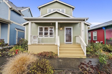 (private lake, pond, creek) Home For Sale in Astoria Oregon