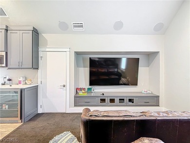 Welcome to your dream oasis in beautiful Sanibel! This stunning - photo 21