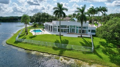 (private lake, pond, creek) Home For Sale in Weston Florida