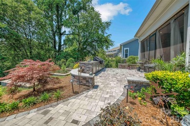 Stylish South Shore Sanctuary with Spectacular Outdoor Living - photo 34