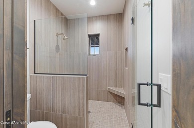 Experience refined golf course living in this newer Luxury - photo 37