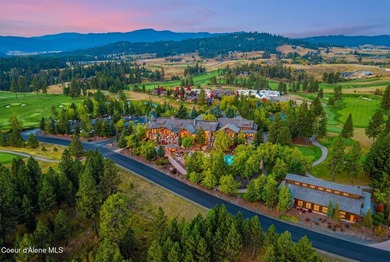 Experience refined golf course living in this newer Luxury - photo 45