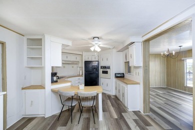 Are you looking for a low maintenance lifestyle, near the - photo 3