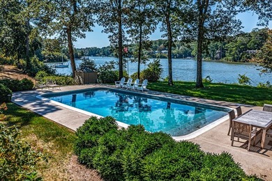 Treetops is an exceptional waterfront estate on the Corrotoman - photo 4