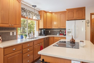 Golf Course Home - Manicured and Updated - photo 42
