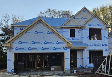 Fort Loudoun Lake Home Sale Pending in Knoxville Tennessee