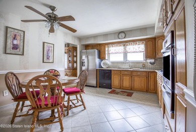 Introducing your impeccably well-maintained home!! This - photo 14