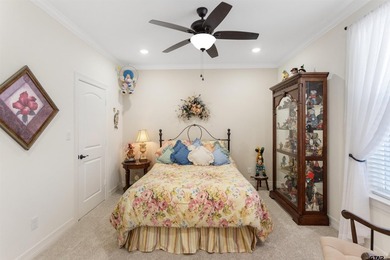 Welcome to this beautiful 3-bedroom, 2.5-bath home with an - photo 15